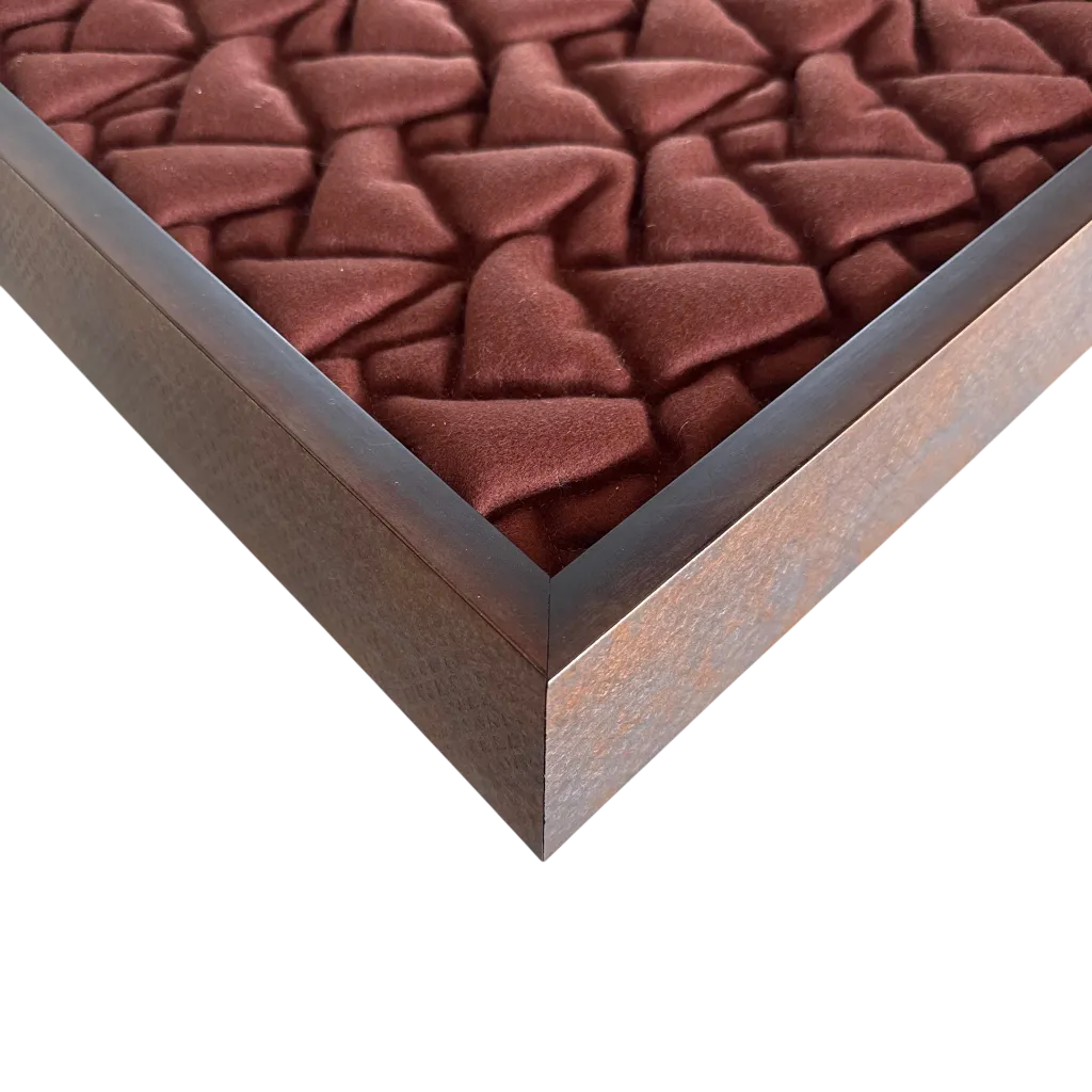 Zijaanzicht Arona Burgundy.webp
