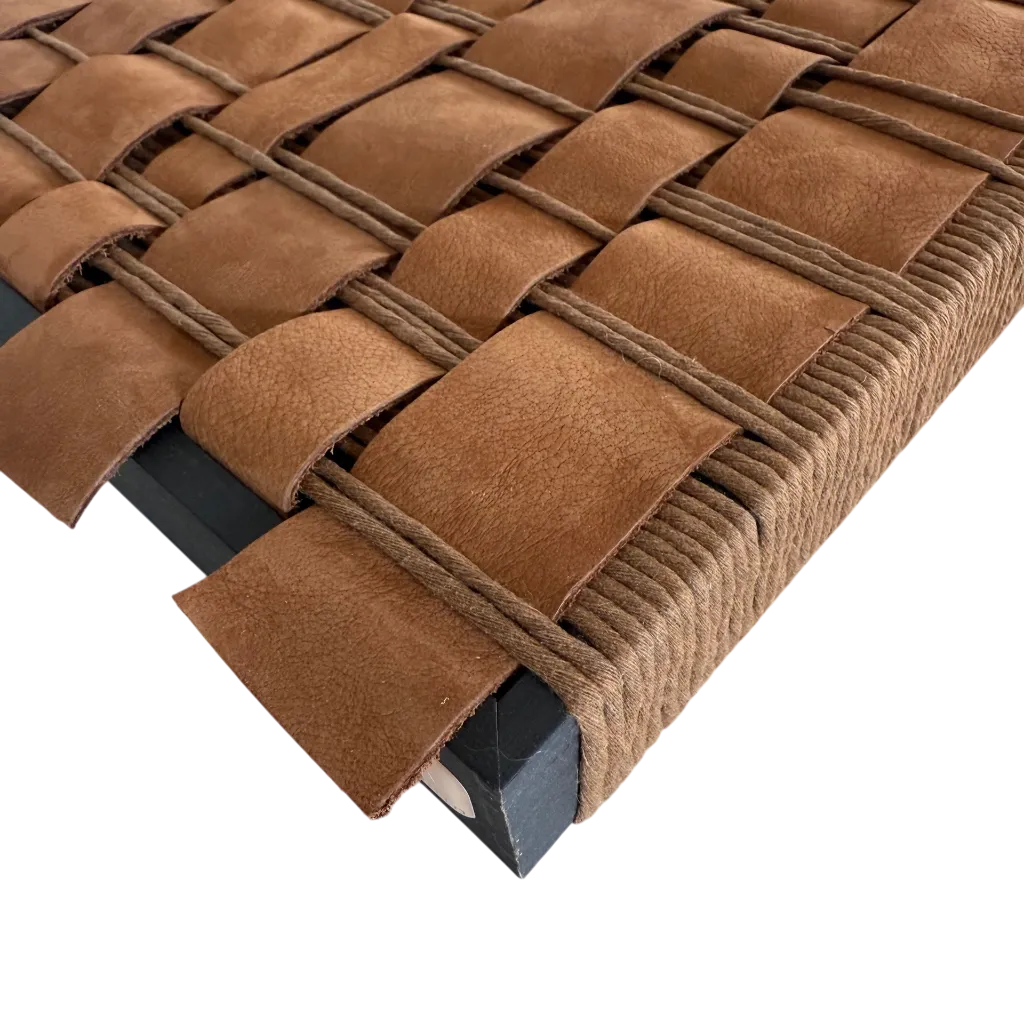 Wall Art Braided Chio Camel zijaanzicht.webp