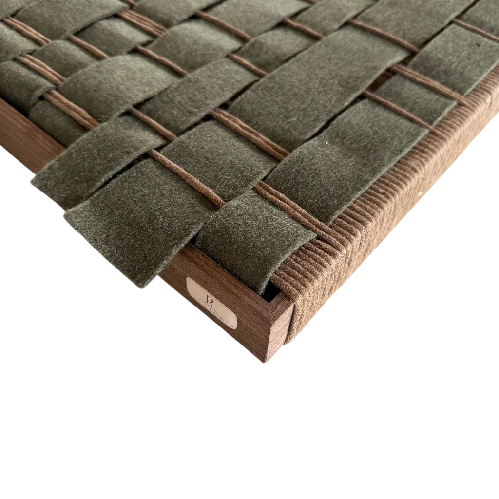 Wall Art Braided Merana Olive Zijaanzicht.webp