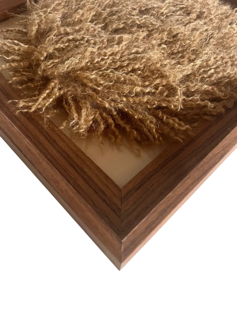 Wall Art Plexi Aquino Camel Zijaanzicht.webp